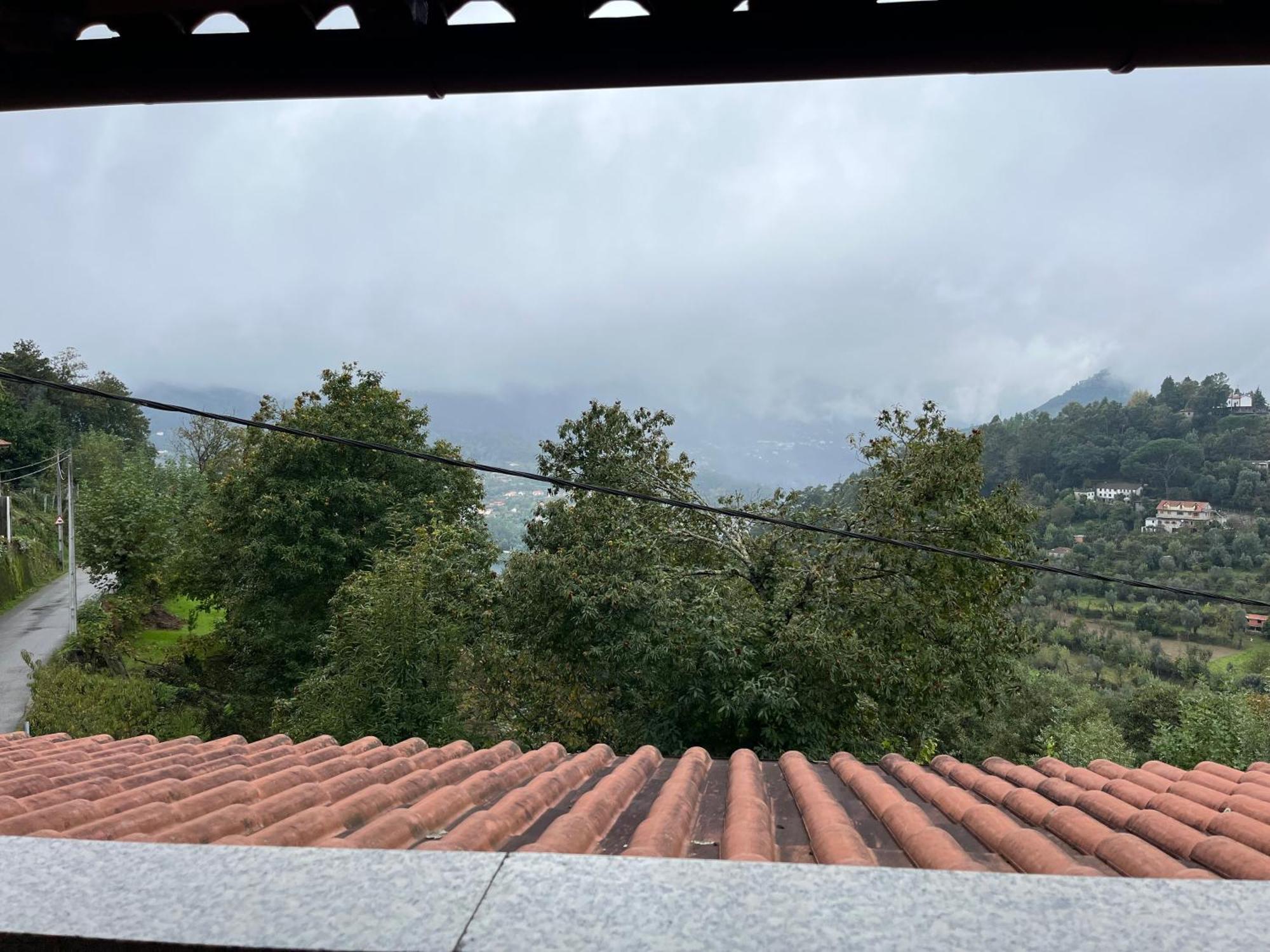 Ferienwohnung Casa De Casarelhos - Vistas Rio, Campo E Montanha - Lareira Geres Exterior foto