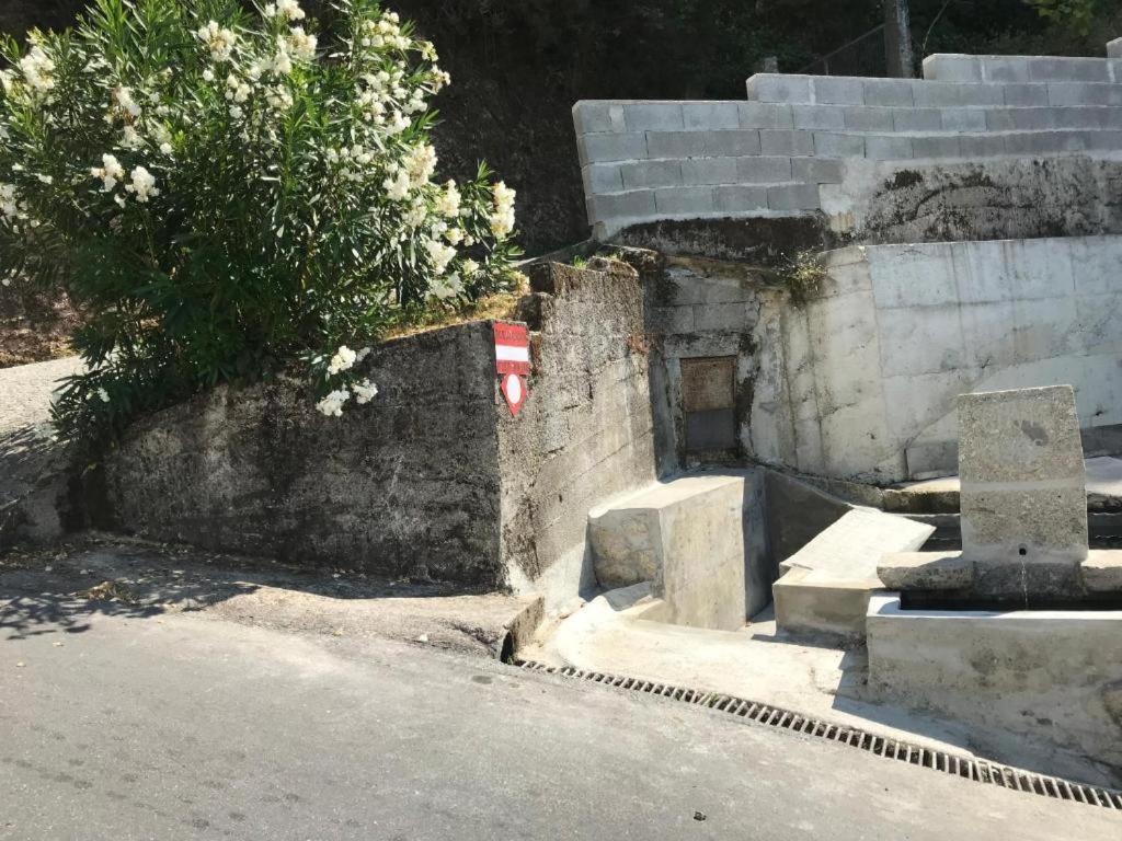 Ferienwohnung Casa De Casarelhos - Vistas Rio, Campo E Montanha - Lareira Geres Exterior foto