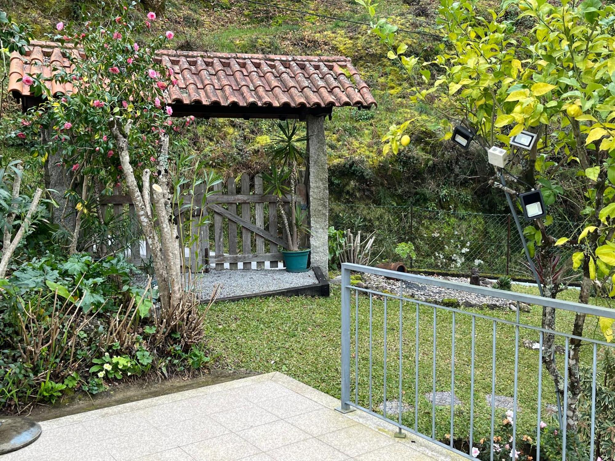 Ferienwohnung Casa De Casarelhos - Vistas Rio, Campo E Montanha - Lareira Geres Exterior foto