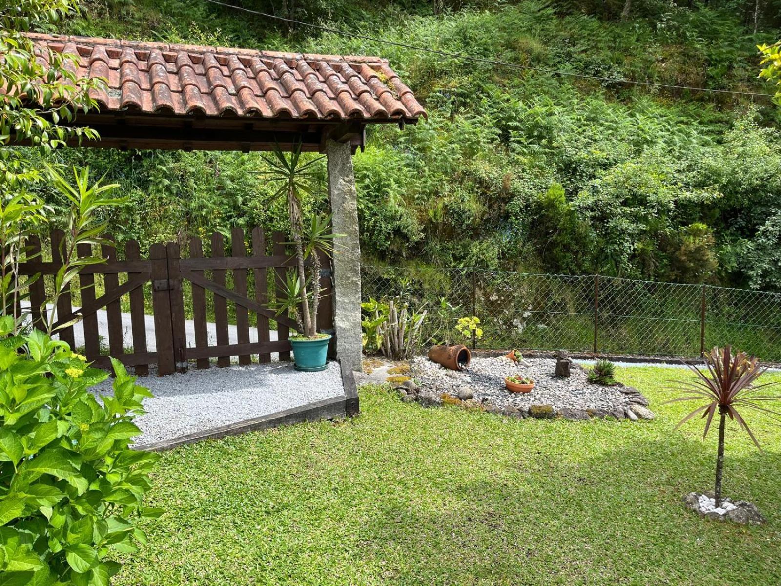 Ferienwohnung Casa De Casarelhos - Vistas Rio, Campo E Montanha - Lareira Geres Exterior foto