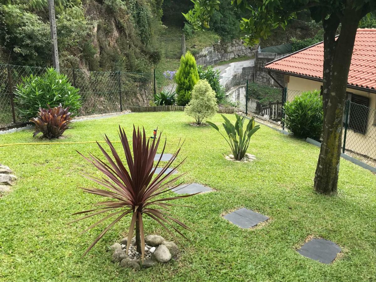 Ferienwohnung Casa De Casarelhos - Vistas Rio, Campo E Montanha - Lareira Geres Exterior foto