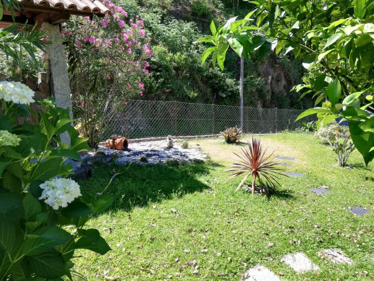 Ferienwohnung Casa De Casarelhos - Vistas Rio, Campo E Montanha - Lareira Geres Exterior foto